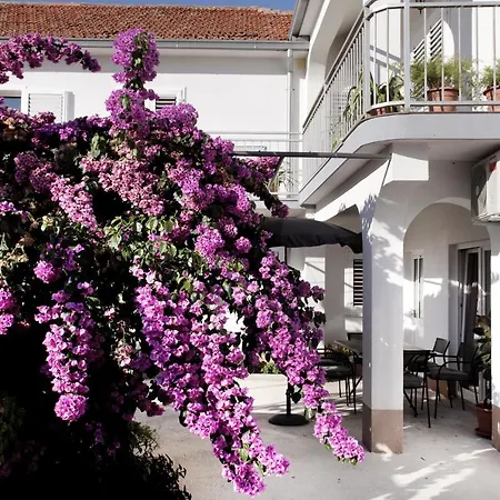 Apartment Vaska Trogir